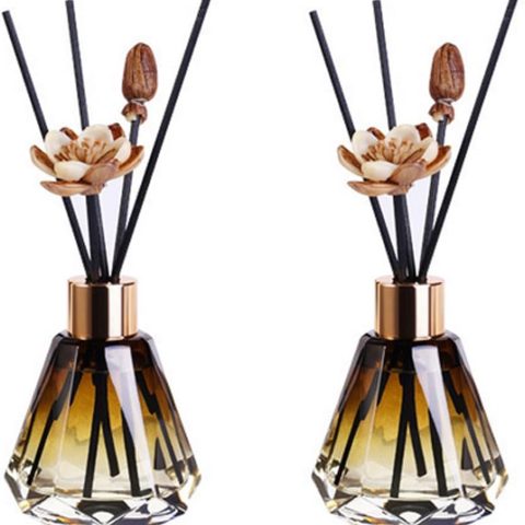2PCS 60ml/2oz Empty Refillable Glass Diffuser Bottles - Aromatherapy Storage Containers for DIY Replacement Diffuser Sticks - Amber Gradation